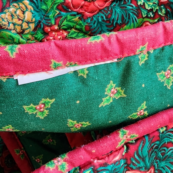 Christmas Quilt - Picture 9 of 9